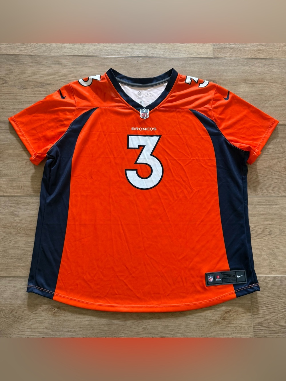 Nike Denver Broncos Russell Wilson #3 NFL Jersey Women’s XXL Orange